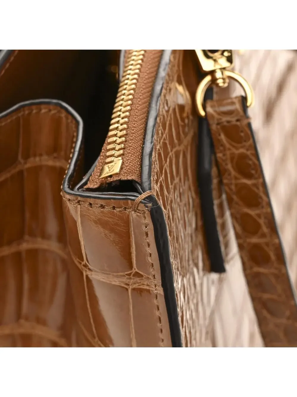 Louis Vuitton Alligator City Steamer Mm #300535L10B